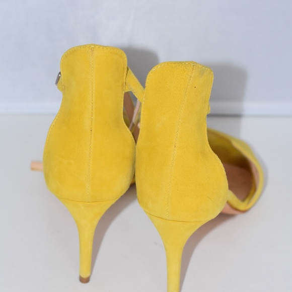 BARNEYS New York CO-OP Yellow Suede Ankle Strap Heel Sandals Italian Made 36 - Picture 6 of 9